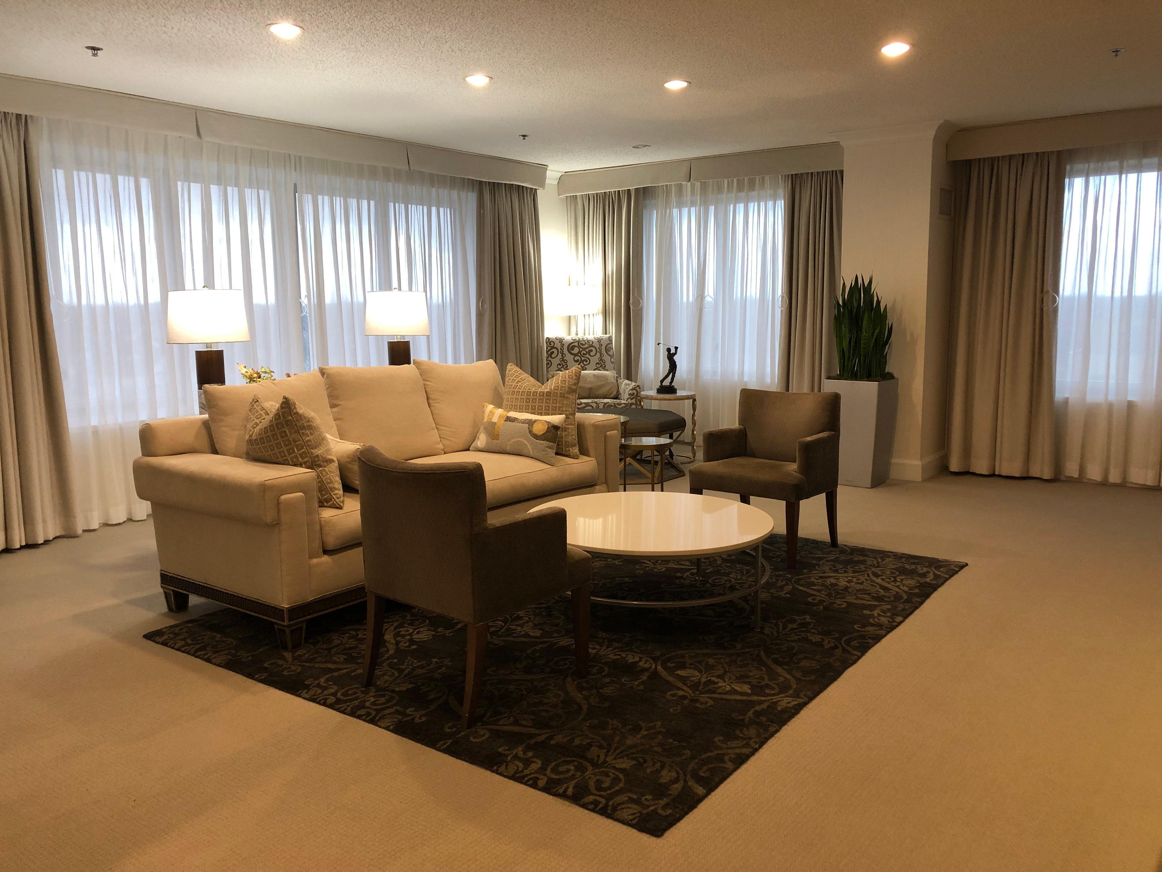 Intercontinental Suites Hotel Cleveland By Ihg Exterior photo