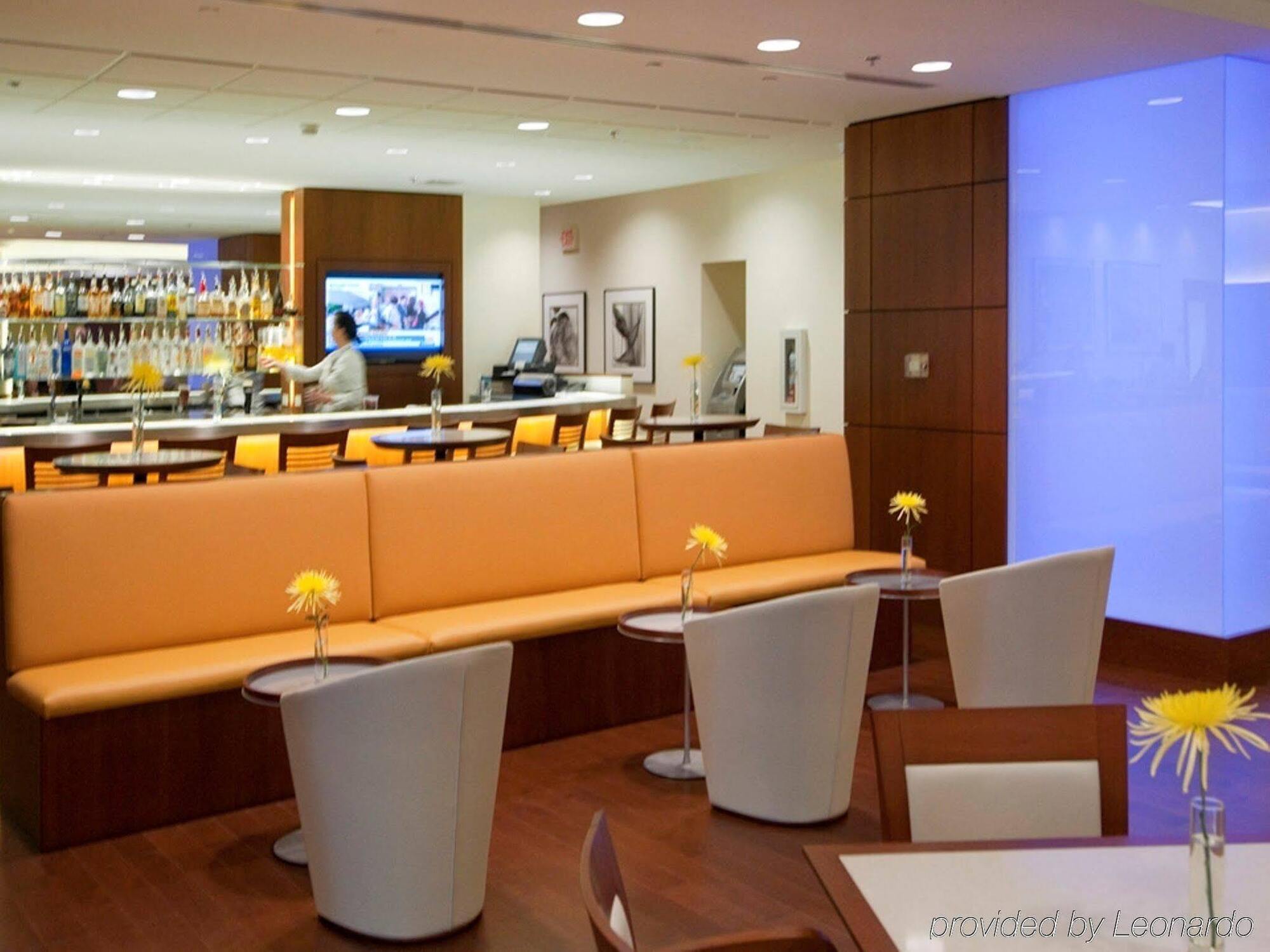 Intercontinental Suites Hotel Cleveland By Ihg Exterior photo