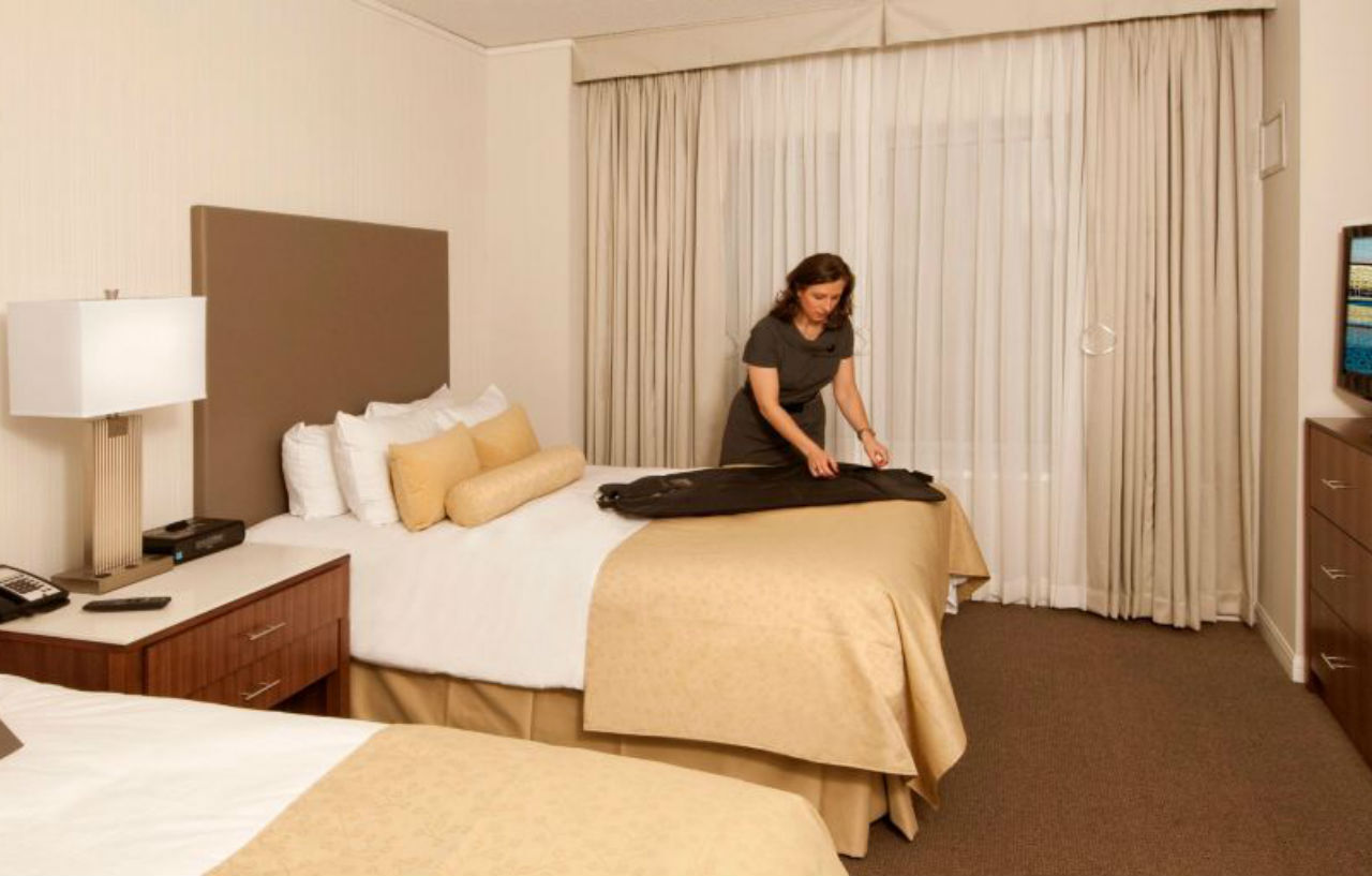 Intercontinental Suites Hotel Cleveland By Ihg Exterior photo
